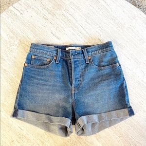 Levi’s denim Wedgie shorts